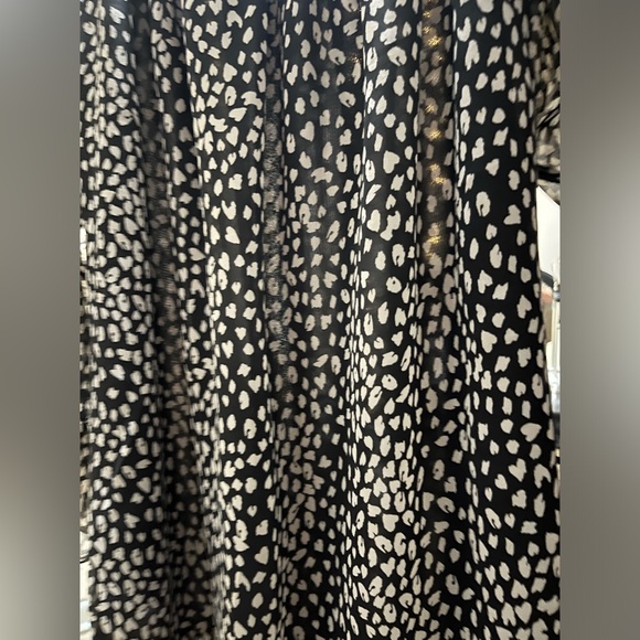 Boutique Ruffle and Dots Black Sheer Flowing Blouse Size L - Picture 8 of 16